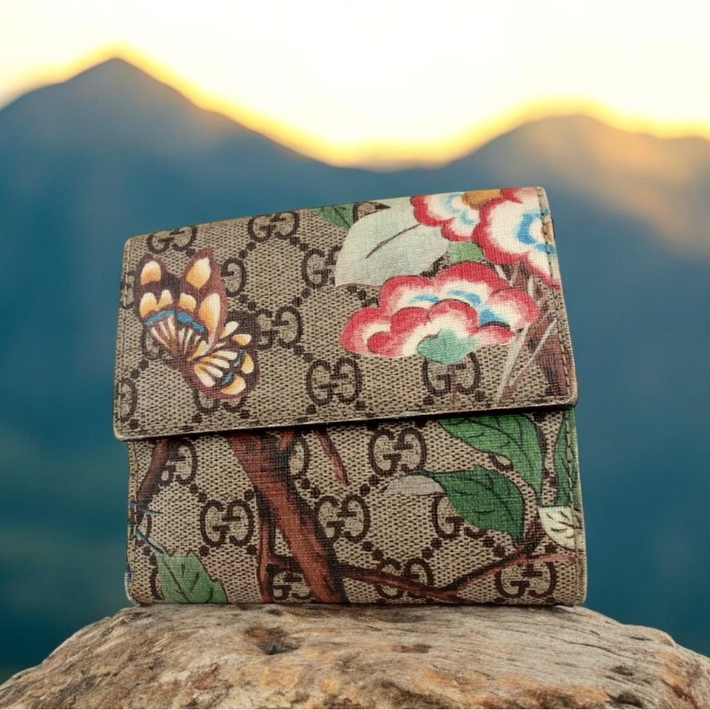 GUCCI GG Supreme Tian Bird Bifold Wallet 😍🔥 - Picture 4 of 17